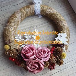 Couronne décorative pour porte d'entrée - France Couronne décorative pour porte d'entrée - France