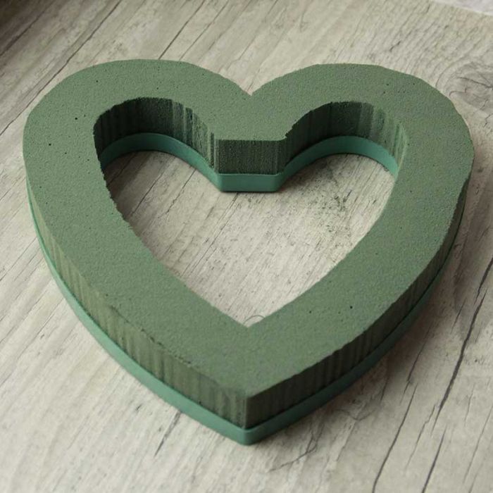 Coeur creux en mousse florale