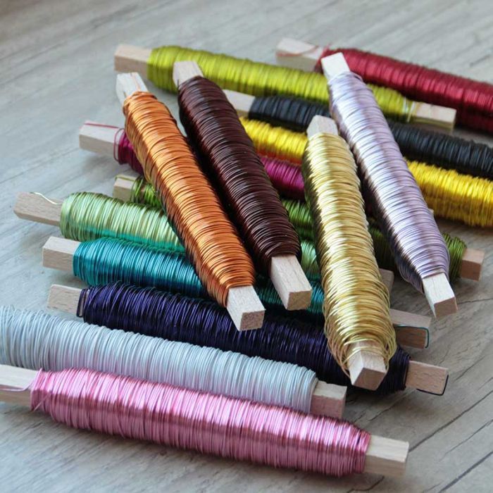 Fil de cuivre laqué en couleur pour décoration
