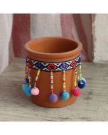 Petit pot en terre cuite de décoration Inca