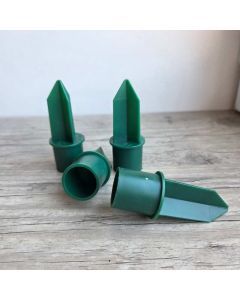 Supports en plastique pour cierges